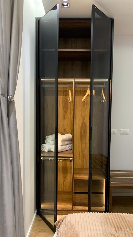 Pin Apartments Тирана Экстерьер фото